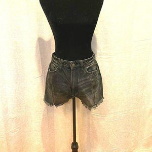 Fashion nova jean shorts